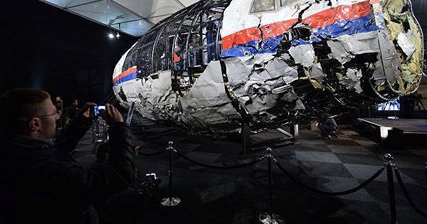 Нидерланды обвинили в&nbsp;подделке записи «черных ящиков» Boeing, сбитого над&nbsp;Донбассом