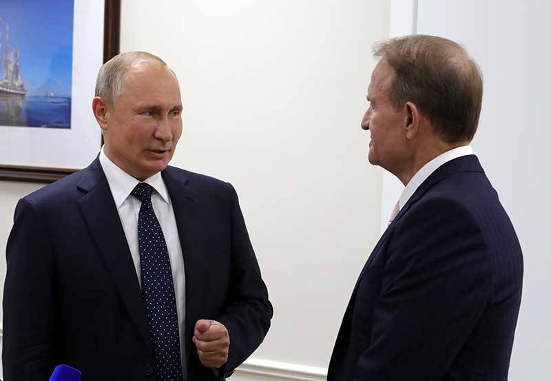 Путин обсудил с Медведчуком обмен пленными