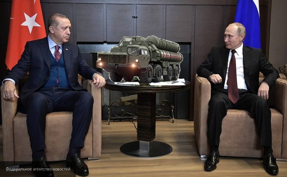 Путин заявил, что после покупки С-400 Турция надежно защищена
