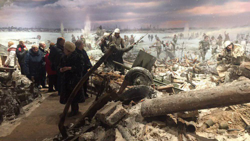 Пенсионеры МО № 65 остались довольны экскурсией в музее «Прорыв блокады Ленинграда»