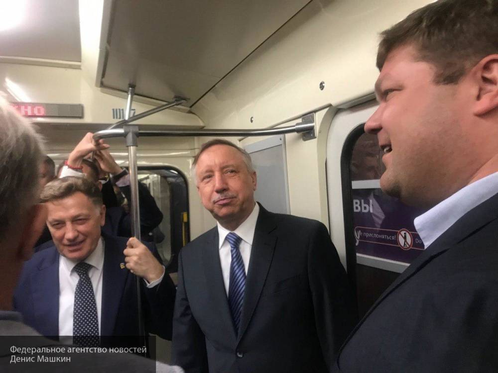 Беглов отложил открытие станций метро, чтобы обезопасить пассажиров