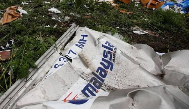 Премьер Малайзии усомнился в объективности расследования по делу MH17