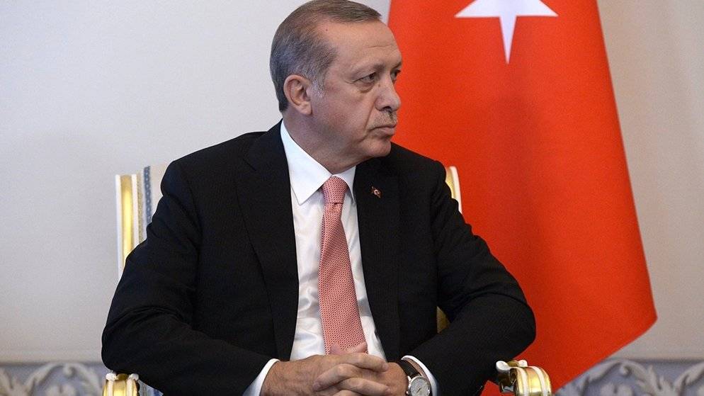 Эрдоган пригрозил открыть сирийским беженцам двери в Европу