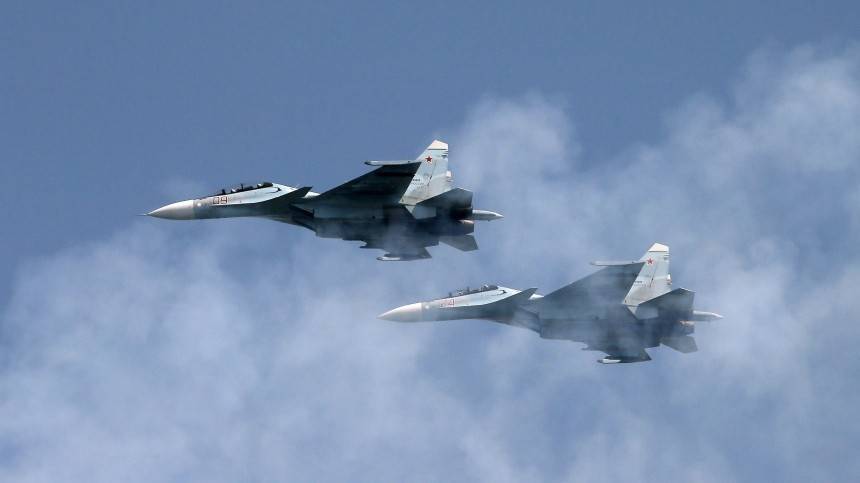 Два российских Су-34 столкнулись в воздухе