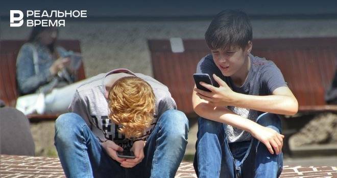 Глава Роспотребнадзора высказалась против запрета мобильных телефонов для школьников