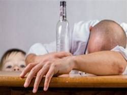 В России зафиксировали рост смертности от спиртного на 17,2%