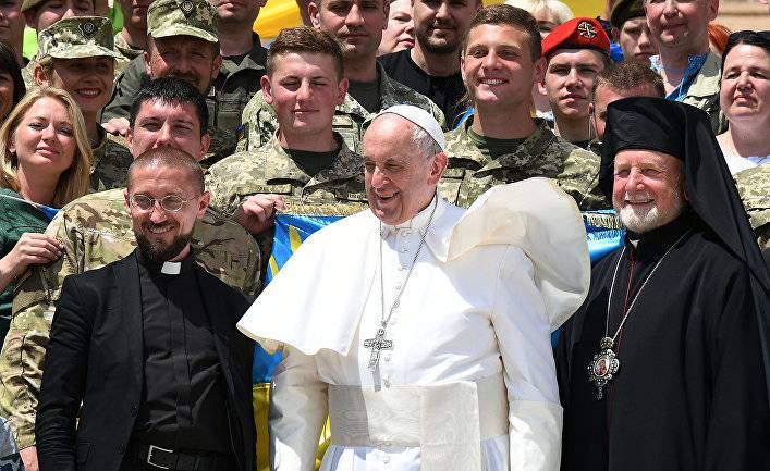 Foreign Affairs (США): святая дипломатия Франциска на Украине