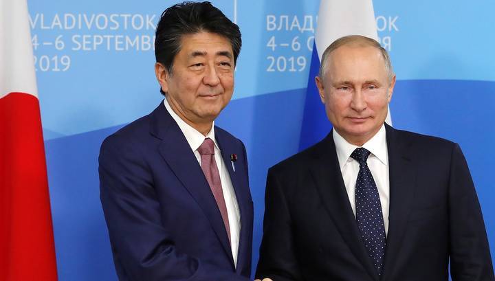 Путин и Абэ договорились о первой турпоездке на Курилы