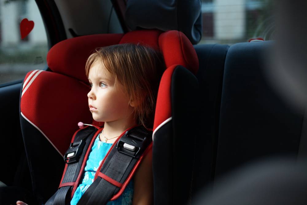 Новые авто оснастят напоминающими водителям о детях датчиками