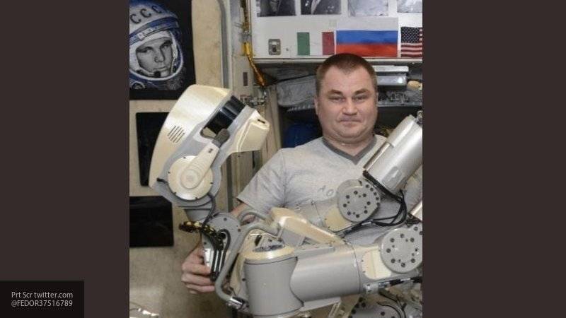 Робот "Федор" возвратится на Землю в "Союзе" в ночь на субботу