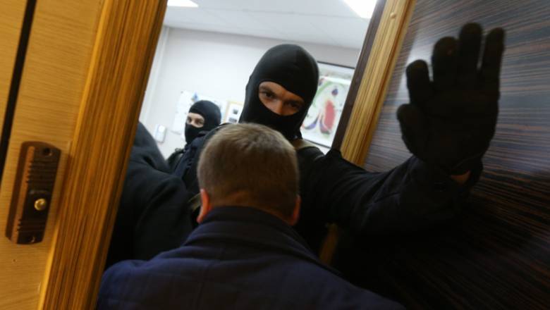 В штабе Навального прошли обыски и задержания