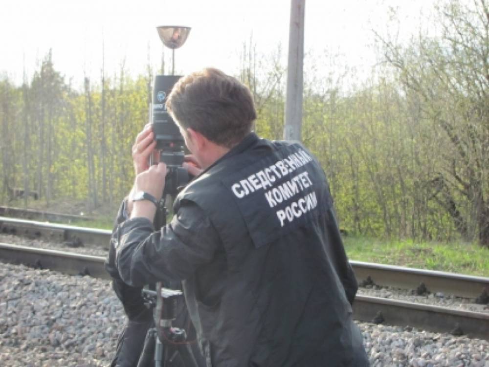 В Мурманске у железной дороги на Домостроительной нашли тело мужчины