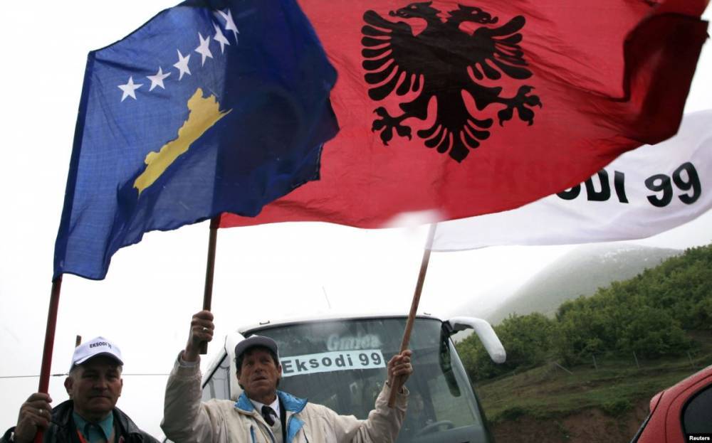 Сербские майданщики открыто подыгрывают албанским сепаратистам в Косово