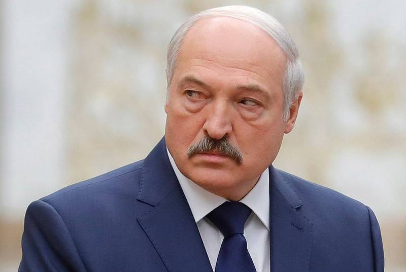«Это же самая сильная страна»: Лукашенко решил наладить связи с США