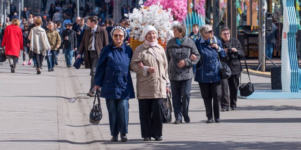 Глава Фрунзенского района поздравил Союз пенсионеров России с 25-летним юбилеем