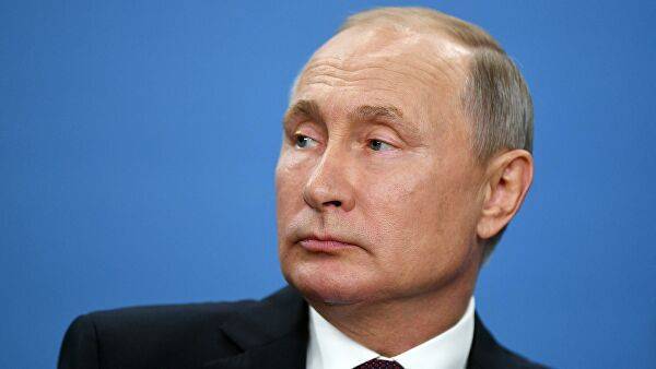 Путин обсудил возможность создания киберполиции
