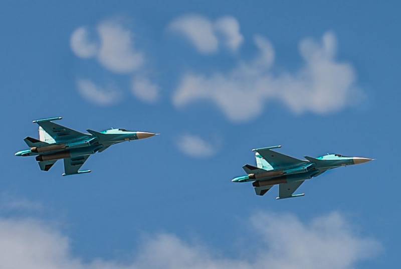 Два Су-34 столкнулись в небе над Липецкой областью