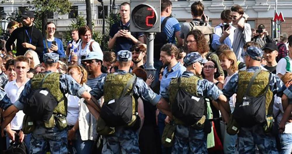 Котова признали виновным в неоднократном нарушении правил проведения митинга