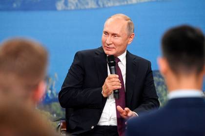Путин назвал гиперболой тюремное наказание за кражу двух ведер картошки