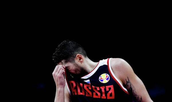 Сборная России по баскетболу не смогла досрочно попасть в плей-офф Кубка мира