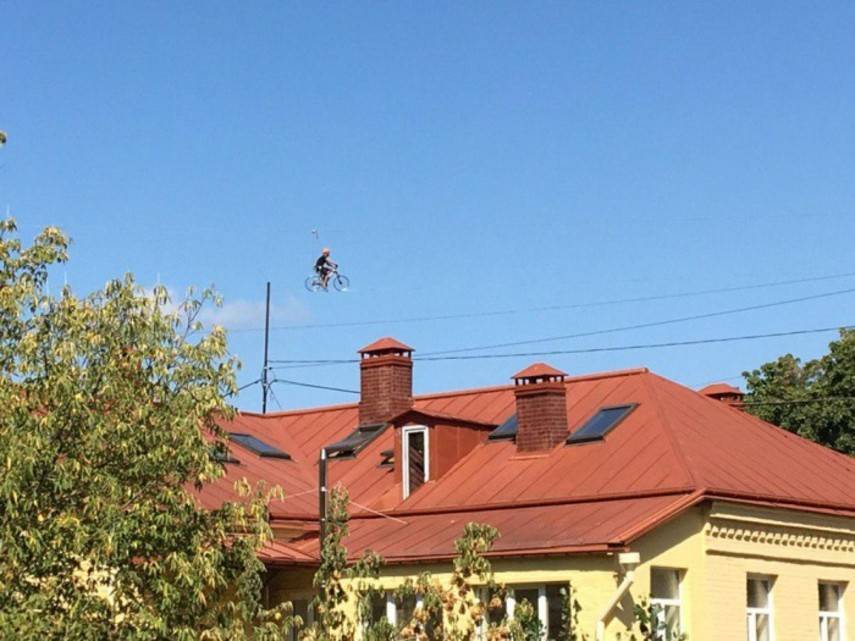 Над Андреевским спуском можно будет проехаться на велосипеде по воздуху (Фото)