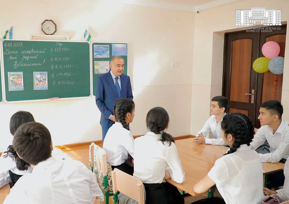 Хоким Ташкента нацелил школьников на три профессии | Вести.UZ