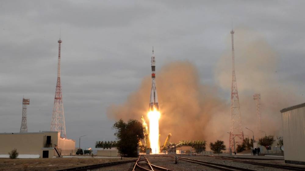 Путину показали корпуса «Восточного», где создаются ракеты