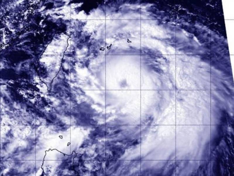 Более 270 авиарейсов отменены из-за тайфуна «Линлин» в Южной Корее