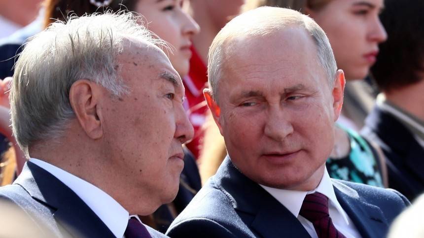 Путин и Назарбаев придумали название космического ракетного комплекса