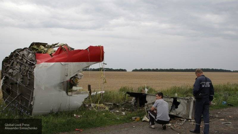 Следователи по делу о крушении Boeing в Донбассе "подставили" девушку из Перми