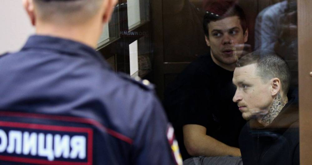 В Госдуме прокомментировали решение суда освободить Кокорина и Мамаева