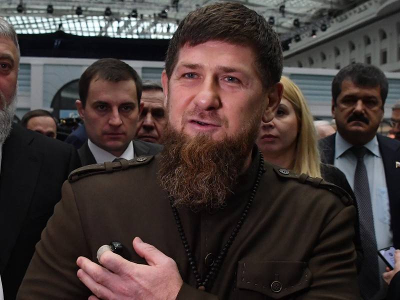 Кадыров призвал помочь Кокорину и Мамаеву вернуться к нормальной жизни