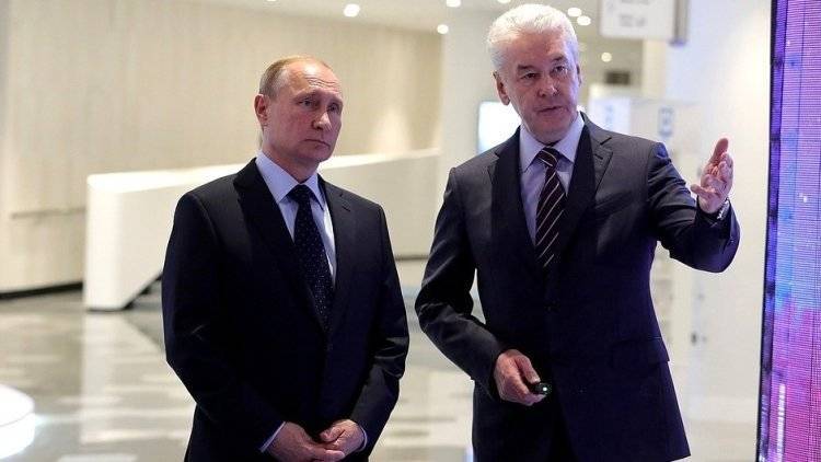 Путин и Собянин посетили Дворец художественной гимнастики в «Лужниках»