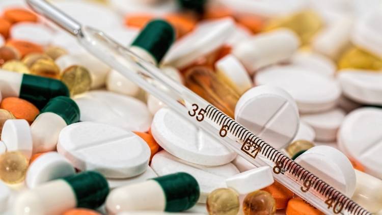 Власти РФ выделили на закупку незарегистрированных медикаментов более 26 млн рублей