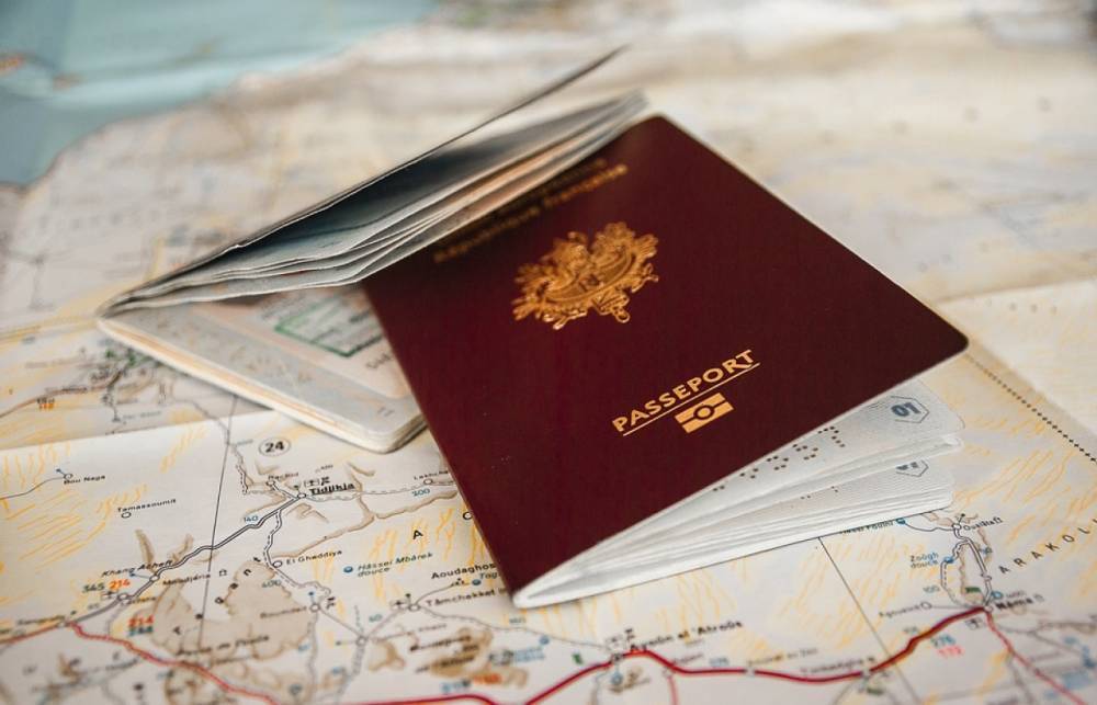 Стало известно, насколько сложнее стало получить шенгенскую визу жителям Карелии