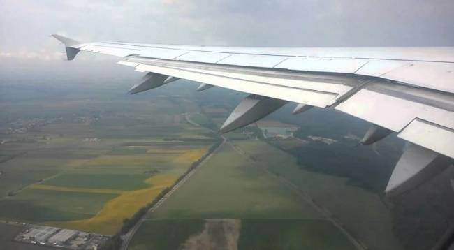 Обмен: Самолеты с заключенными вылетели одновременно из Киева и из Москвы