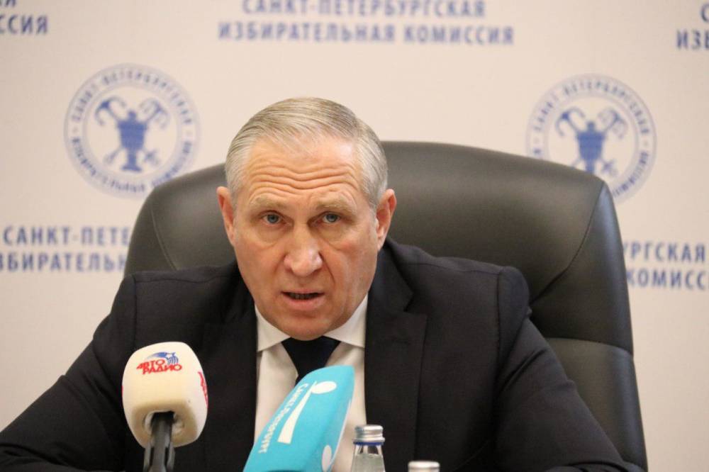 Глава избиркома Петербурга опроверг сообщения о нарушениях на избирательном участке 105
