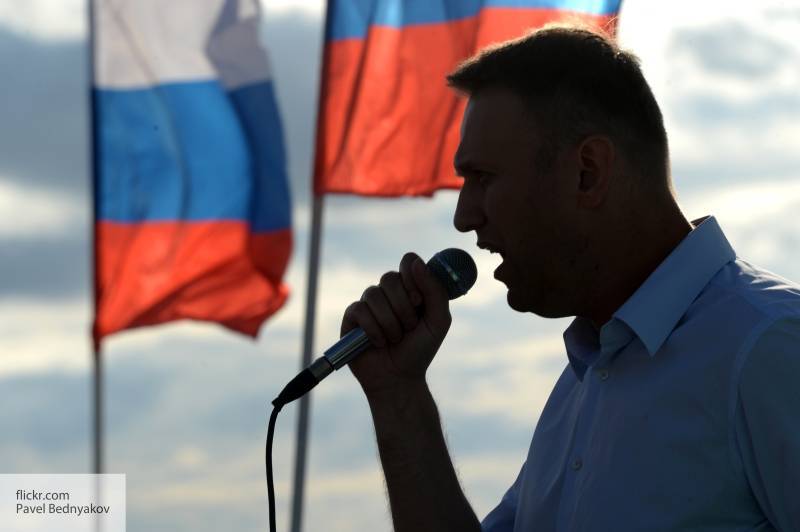Сторонники Навального в день выборов планировали выдать себя за наблюдателей от КПРФ