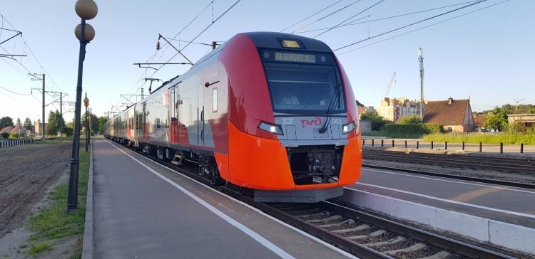 Россияне рассказали о своем отношении к беспилотным поездам