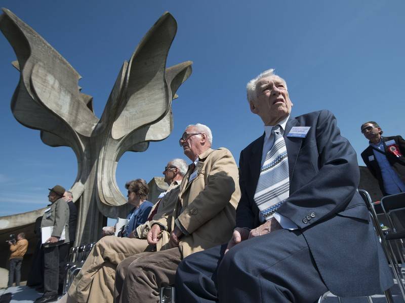 Хорватия не пустила сербскую делегацию почтить память жертв Ясеноваца