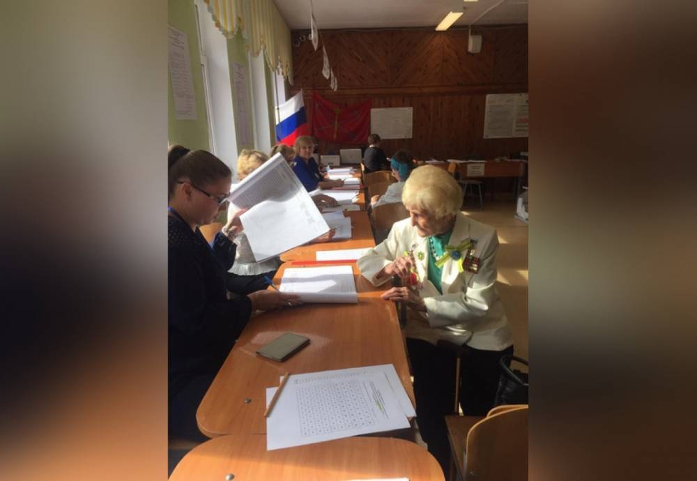 97-летняя зенитчица Ленинградского фронта Полина Громова проголосовала в Сестрорецке