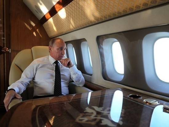 Летчик борта №1 рассказал об экстремальной посадке с Путиным