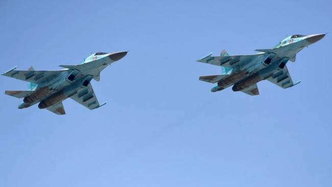 В Липецкой области два новейших Су-34 задели друг друга в воздухе