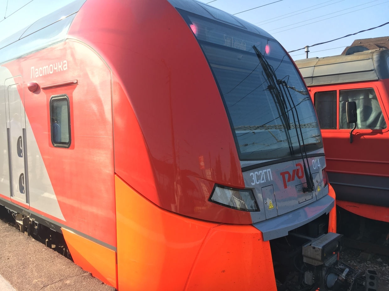 Больше половины россиян готовы ездить на беспилотных поездах