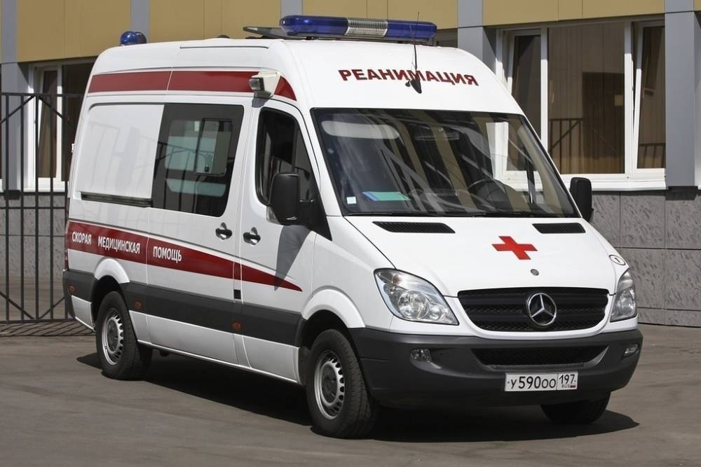 В центре Москвы автомобиль сбил инвалида-колясочника