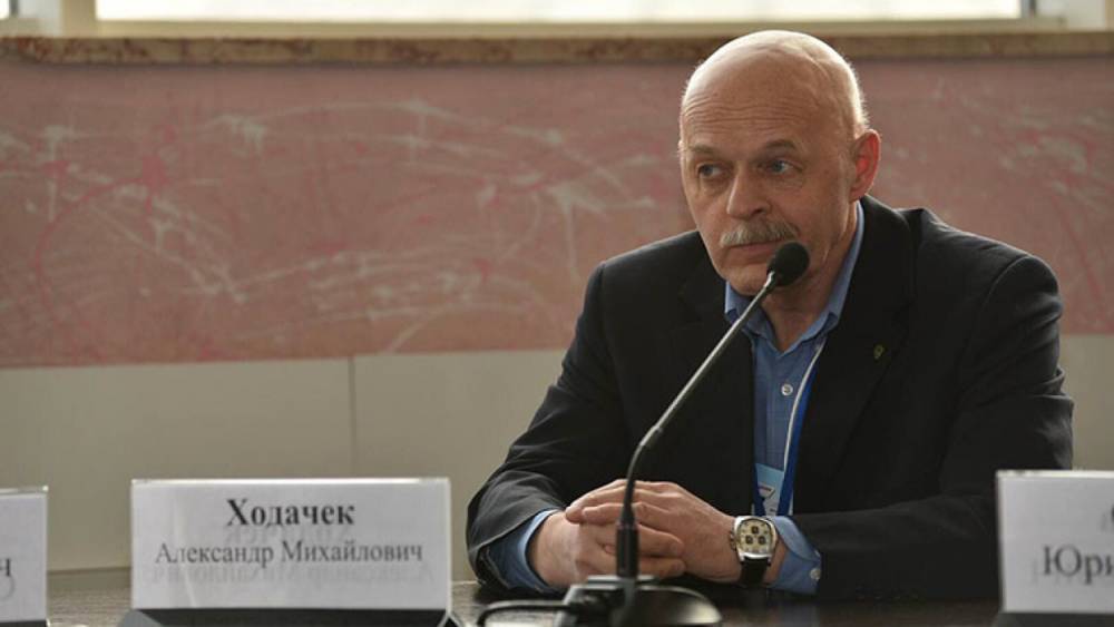 Президент ВШЭ в Санкт-Петербурге Александр Ходачек заявил о спокойном ходе выборов