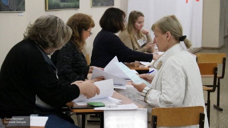 Явка на выборы губернатора Петербурга в Ленинградской и в Псковской областях превысила 50%