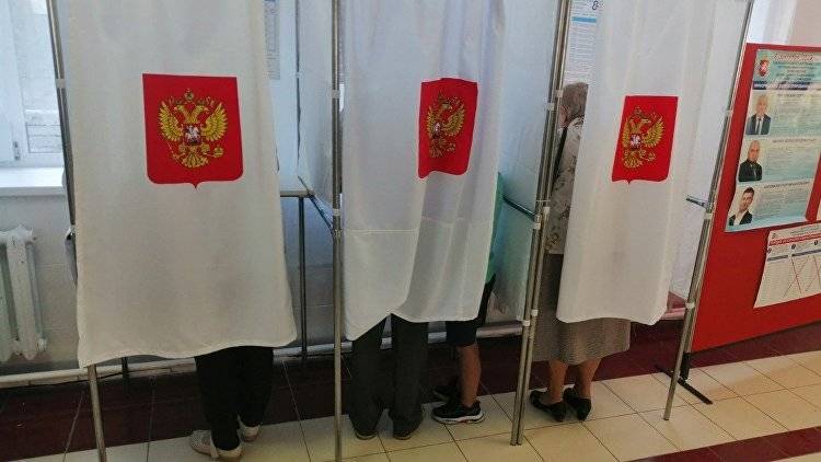 Более 12 тысяч крымчан досрочно проголосовали на местных выборах в РК