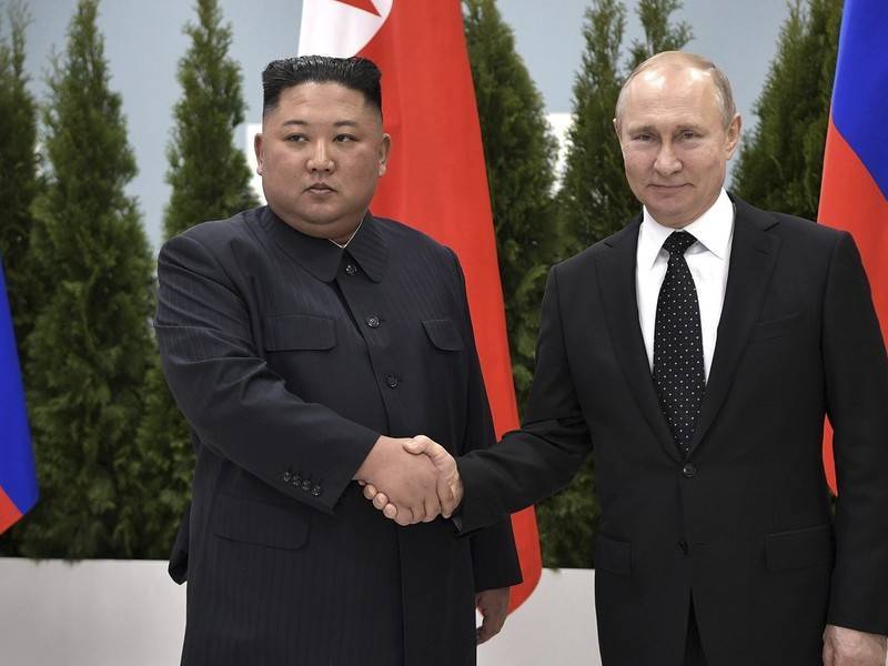 Путин поздравил Ким Чен Ына с годовщиной КНДР