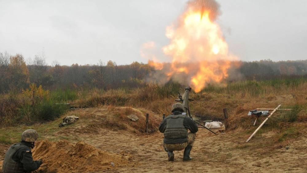 Военных ВСУ в Донбассе уличили в торговле минами